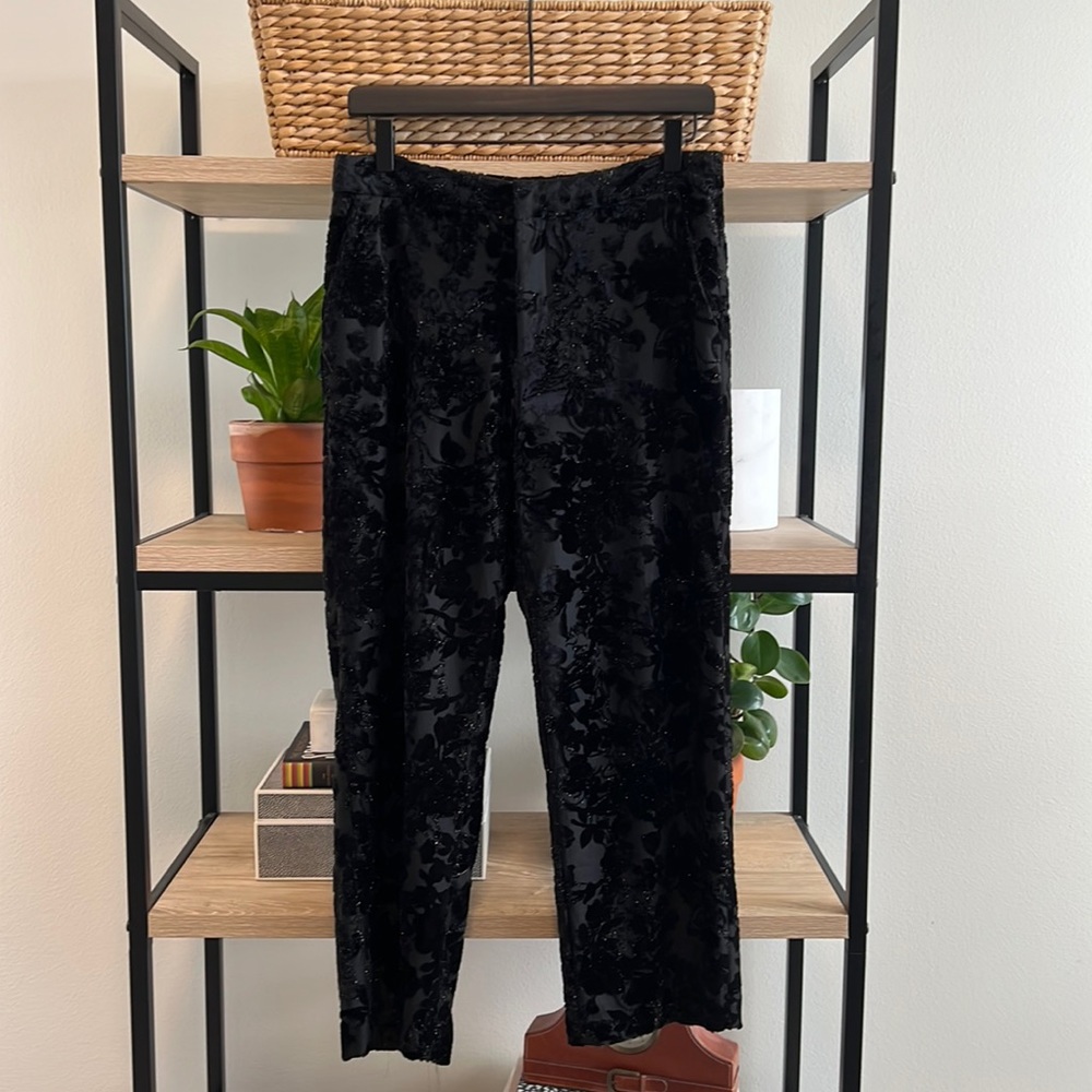 NWOT Zara Mid-Rise Velvet Velour Burnout Capri Dress Pant Trouser, M - Picture 2 of 9